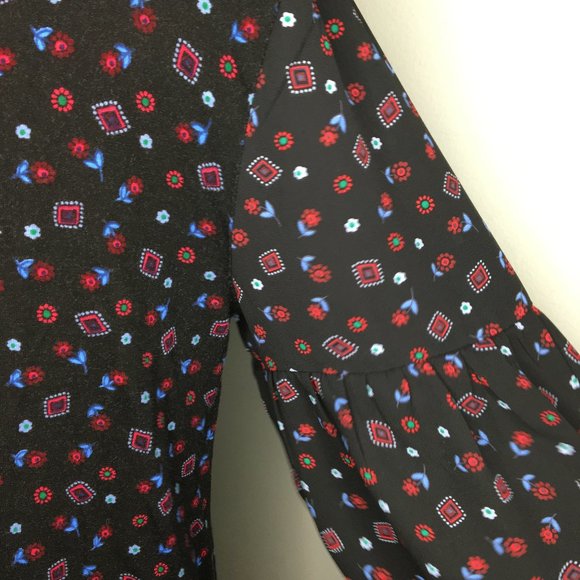 Flowy LOFT Blouse - Picture 3 of 3